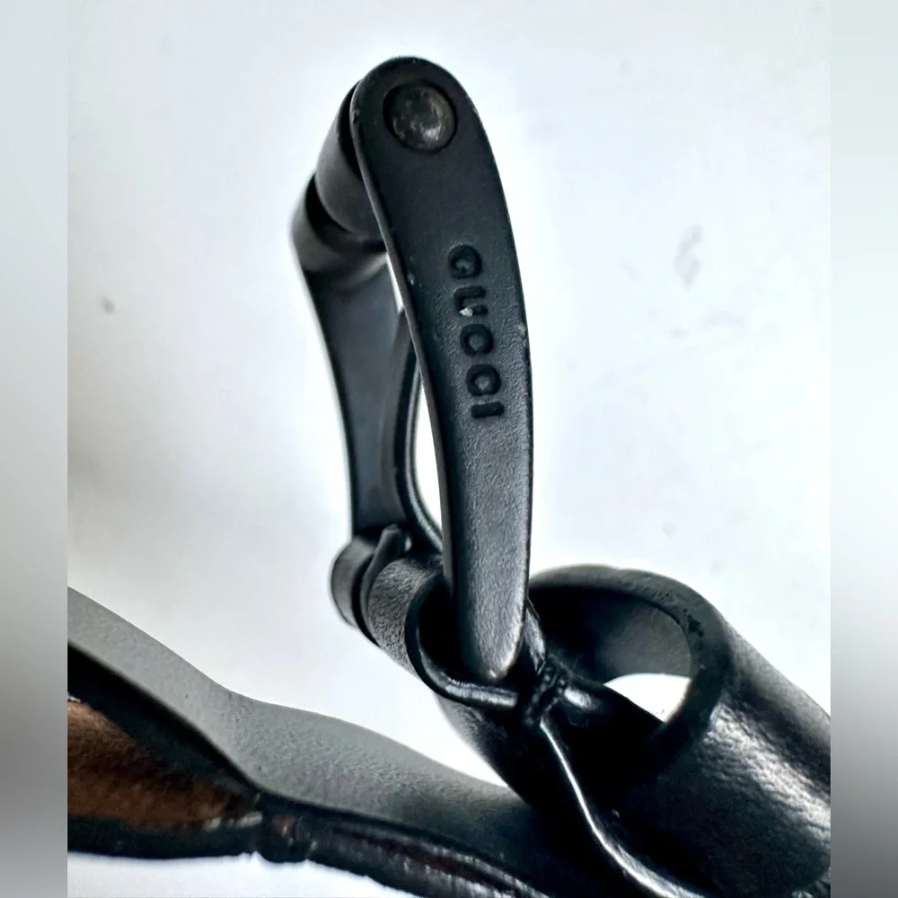 Gucci Black Leather Belt with Monochrome Hardware, damage